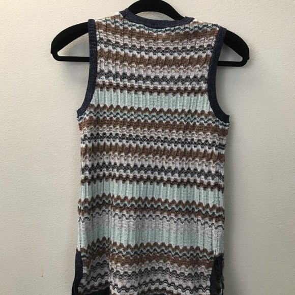 sequin vest - Picture 3 of 6